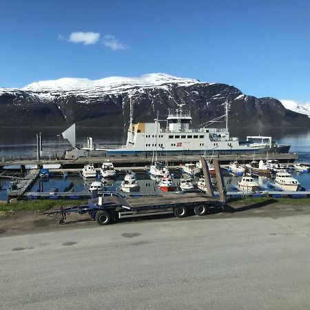 Lyngenfjord Gammelhotell Olderdalen Εξωτερικό φωτογραφία