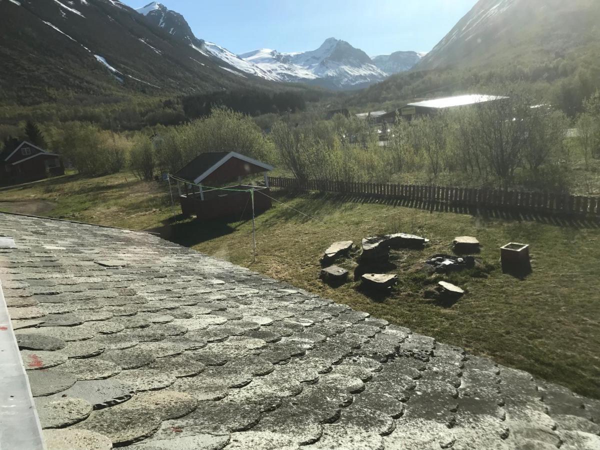 Lyngenfjord Gammelhotell Olderdalen Εξωτερικό φωτογραφία