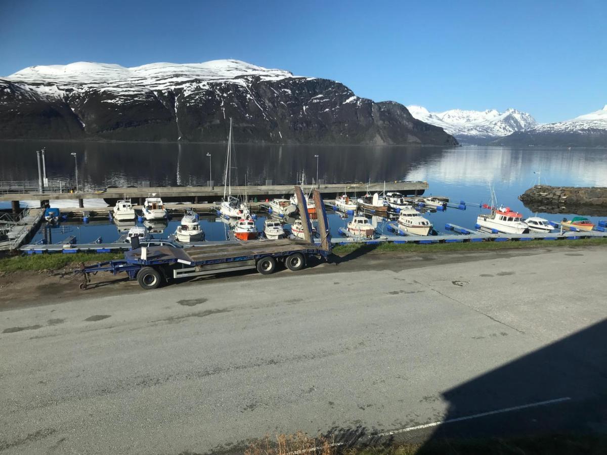 Lyngenfjord Gammelhotell Olderdalen Εξωτερικό φωτογραφία